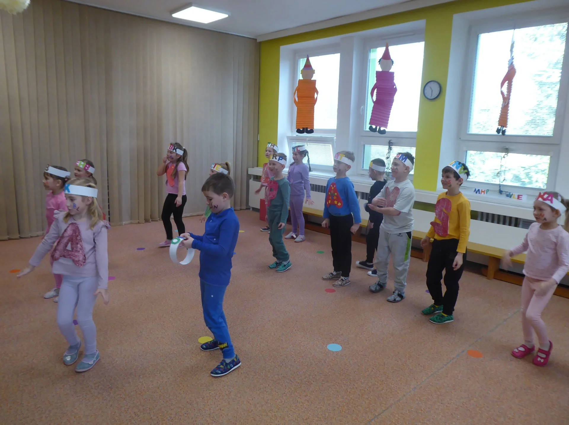 Karneval ve školce 4. třída - MŠ